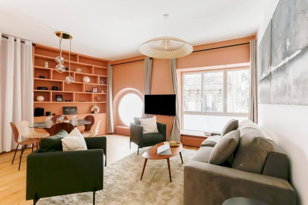Modern 2 Bedrooms Near Louvre Париж Экстерьер фото